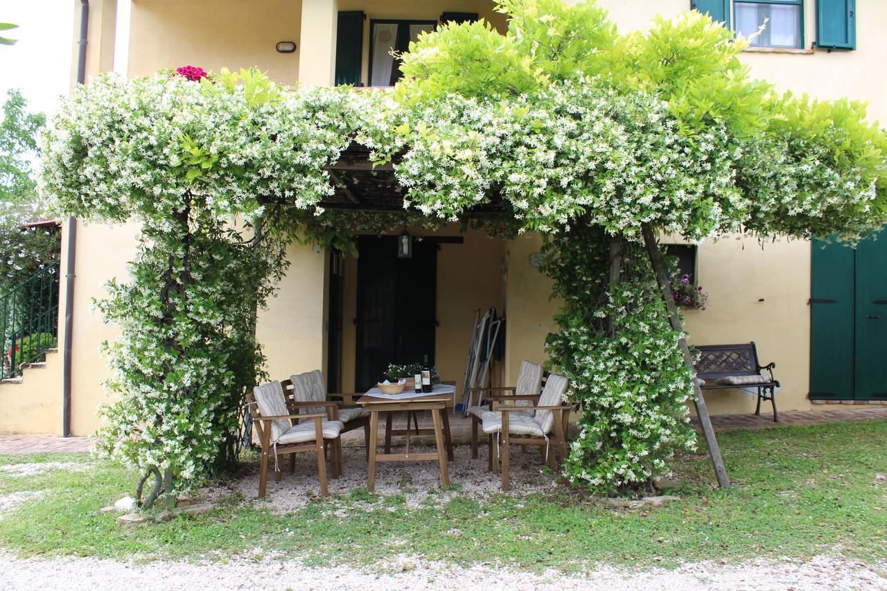 Agriturismo La Fonte Bevagna Luaran gambar